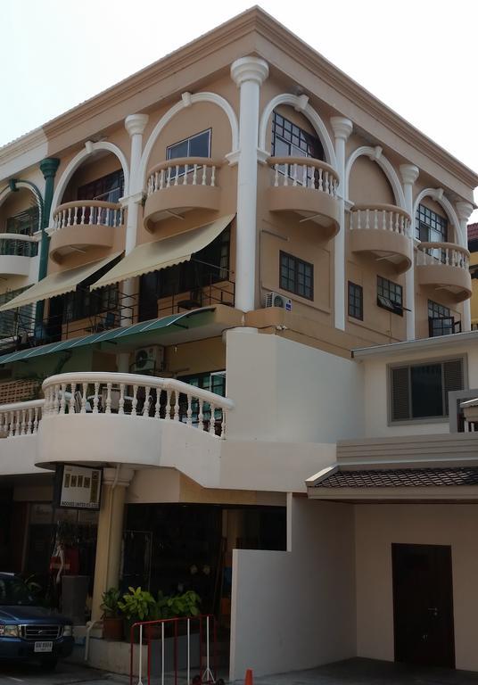 Indogee Apartments Pattaya Luaran gambar